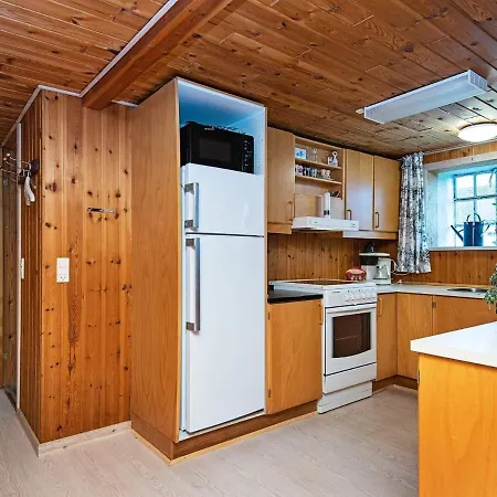 6 Person In Ribe-by Traum ריבה
